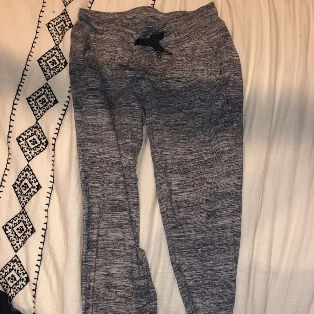 Athleta joggers!